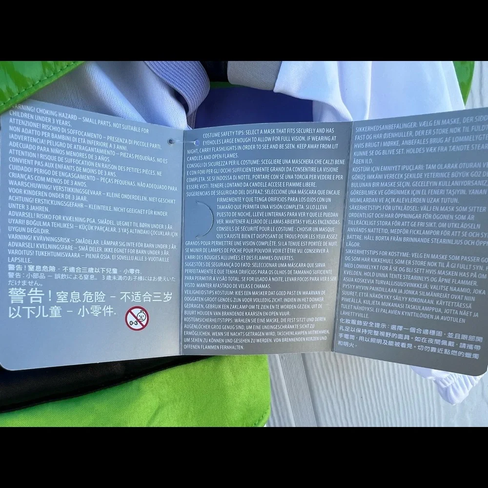 Disney Store Buzz Lightyear, Size 3, 4, 5/6 Space Ranger, Boys Toy Story Costume - Picture 8 of 8